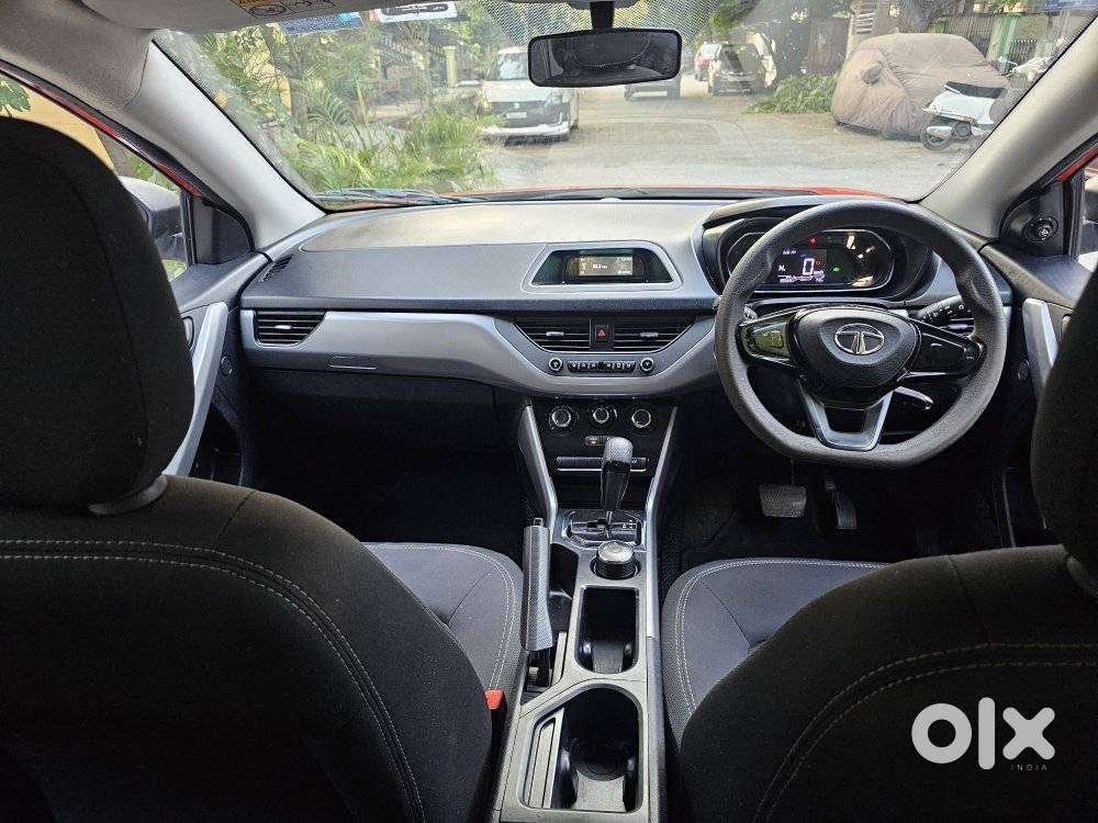 Tata Nexon 1.2 Revotron Xma Amt (s), 2022, Petrol