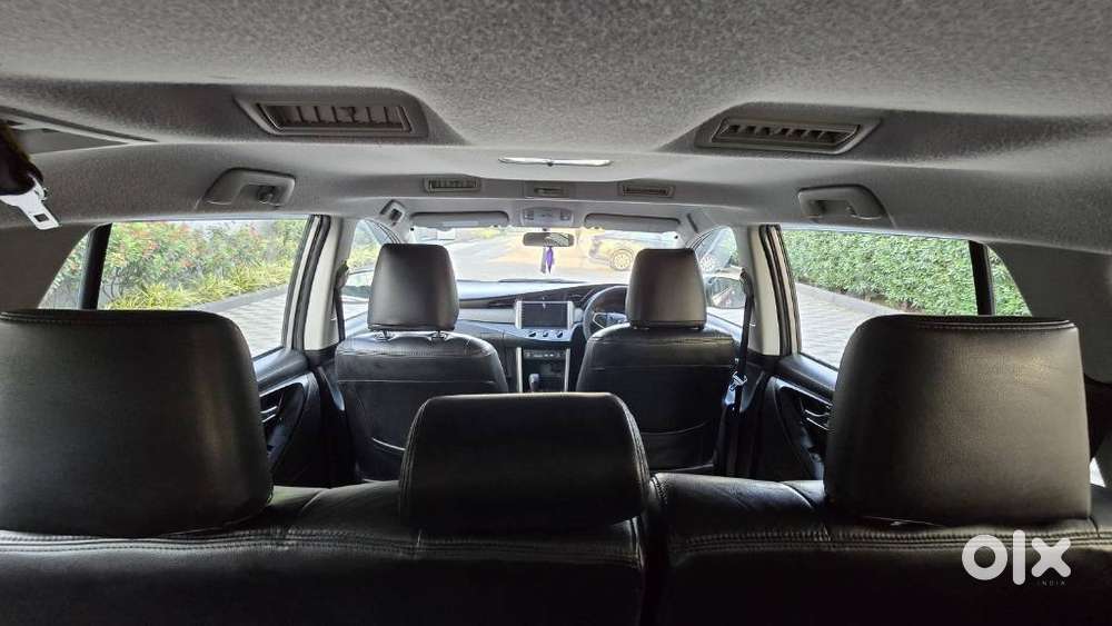 Toyota Innova Crysta 2.8 Gx At, 2016, Diesel