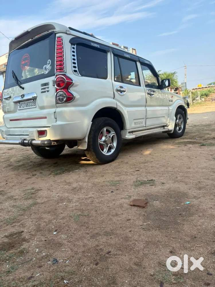 Mahindra Scorpio 2011 Diesel 250000 Km Driven Vlx 5 Year's రెన్యువల్