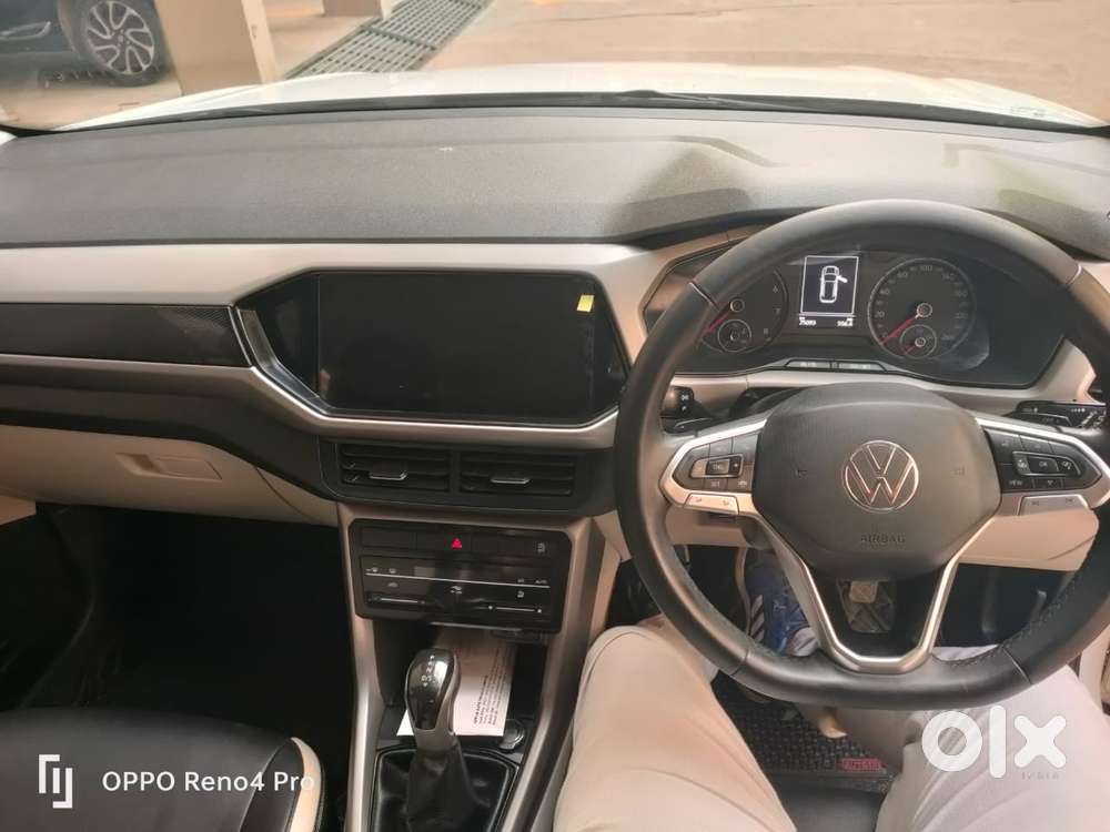 Volkswagen Taigun 1.0 Tsi Highline At, 2024, Petrol