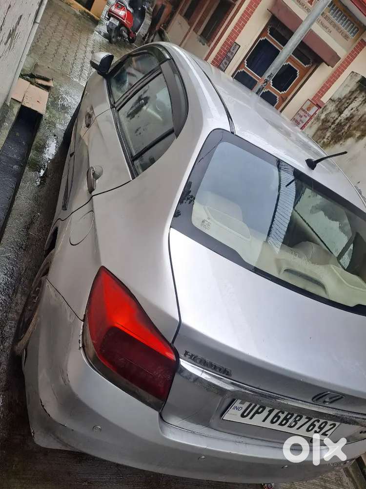 Honda Amaze Diesel 2015