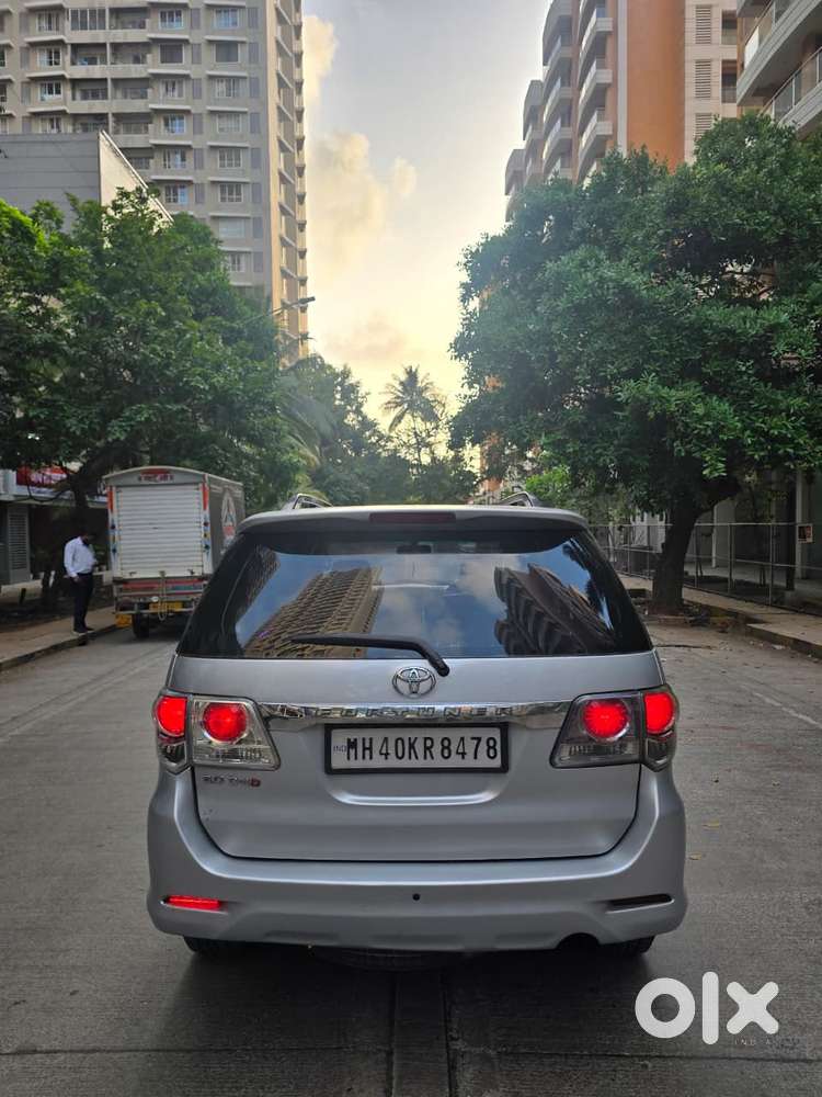 Toyota Fortuner 4x2 Manual, 2012, Diesel