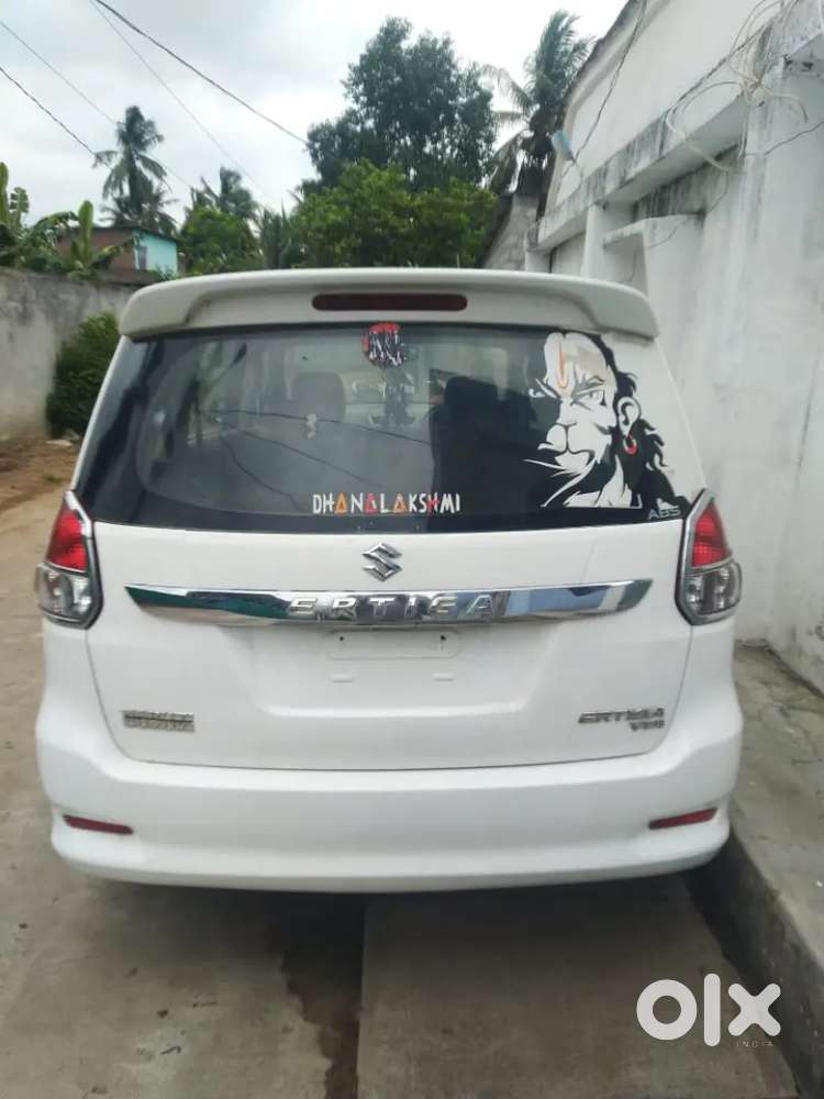 Maruti Suzuki Ertiga 2015