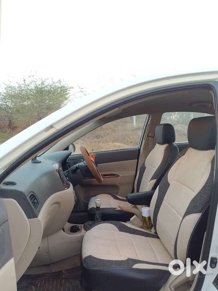 Hyundai Verna Crdi Sx 2010