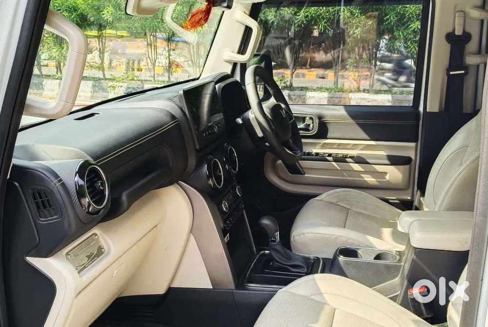 Mahindra Thar Roxx, 2026, Petrol