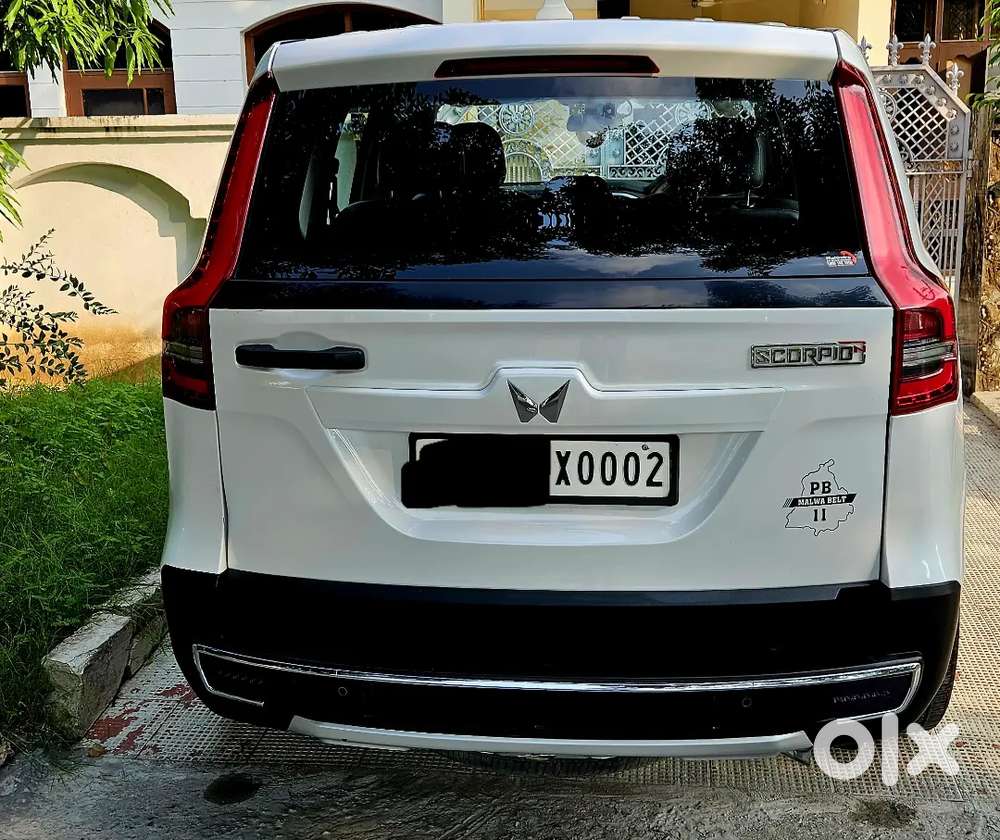 Mahindra Scorpio N Z2 7str 2024 Model
