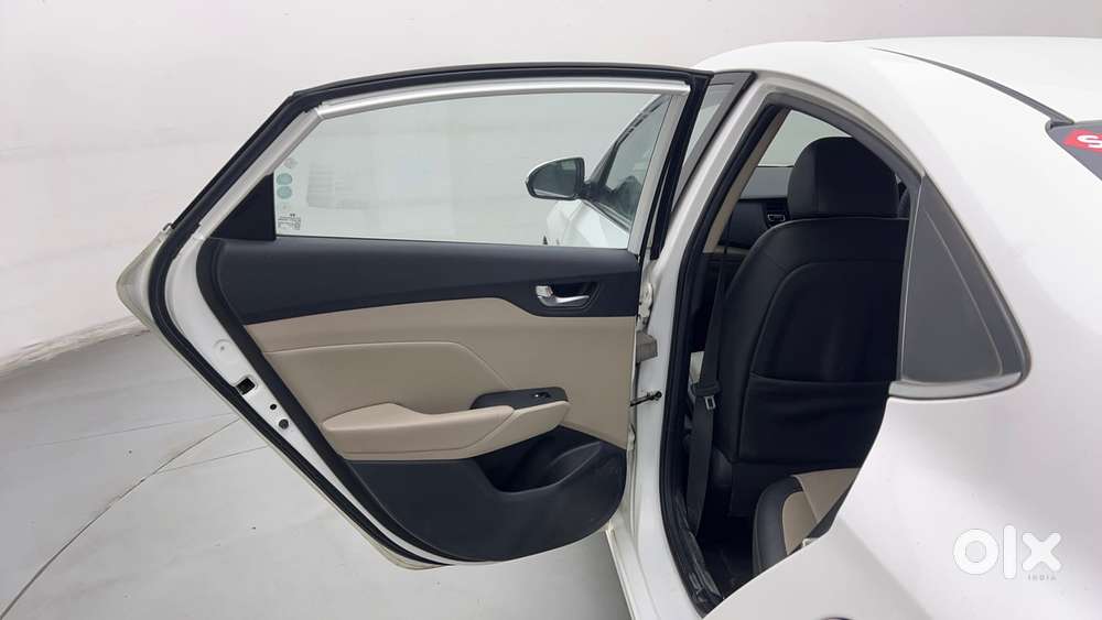 Hyundai Verna 1.5 Sx (o) Vtvt Ivt, 2021, Petrol