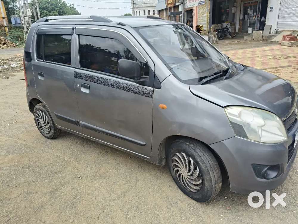 2nd Owner 2017 Wagon R Lxi Cng Manual
