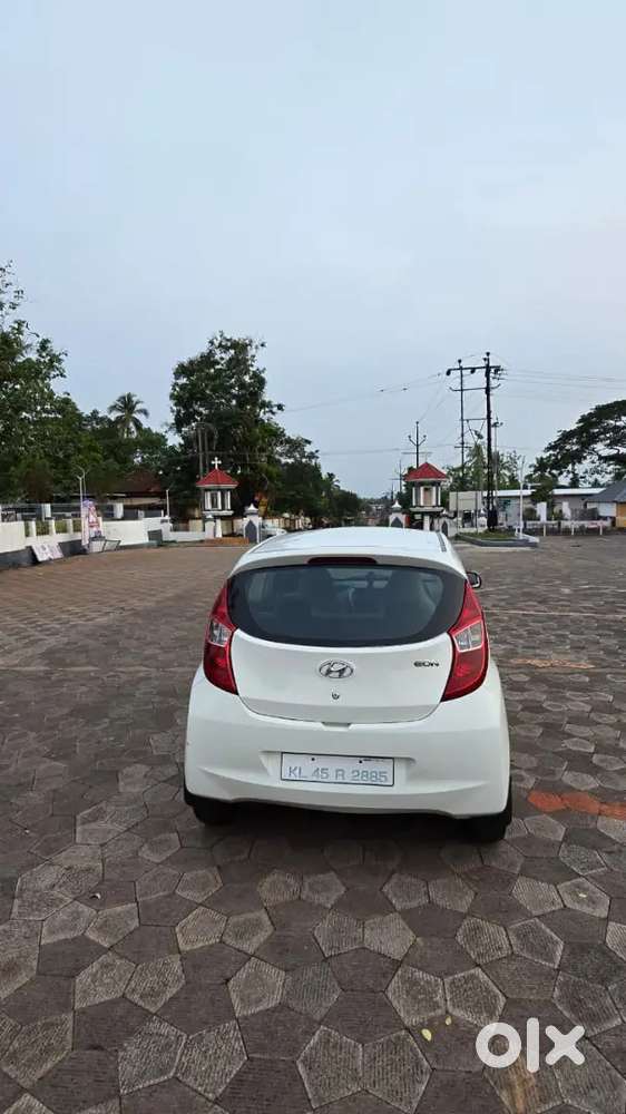 Hyundai Eon 2018 Petrol 80000 Km