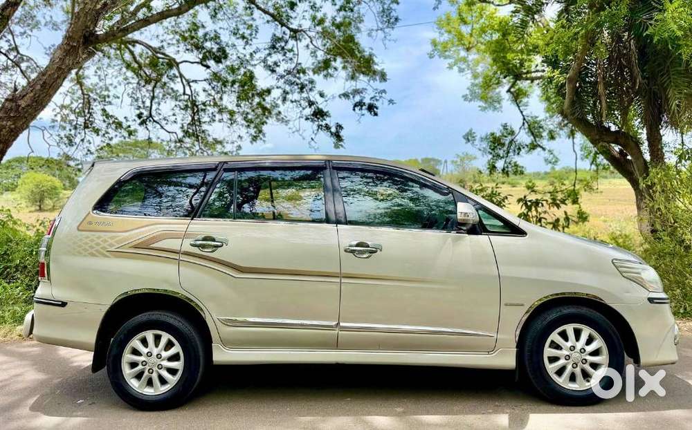 Toyota Innova 2.5 V 7 Str, 2014, Diesel