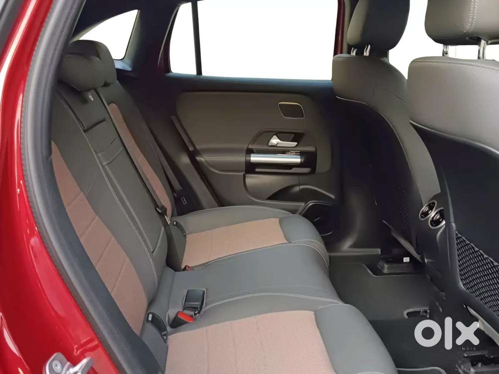 Mercedes-benz Eqa, 2024, Electric