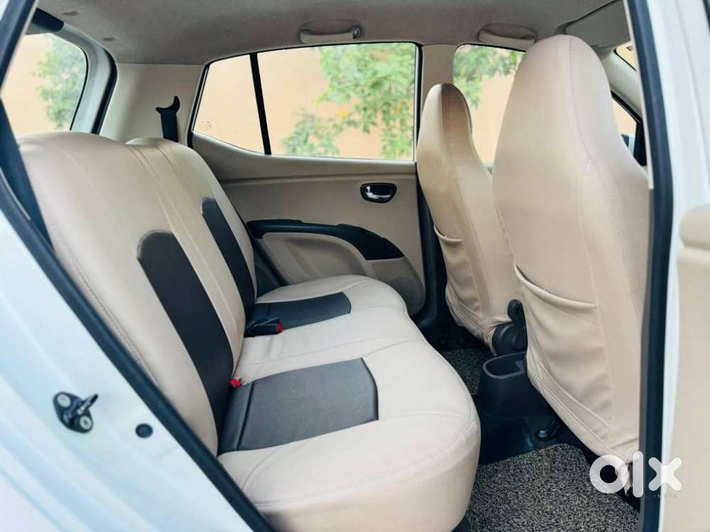 Hyundai I10 Sportz, 2014, Petrol