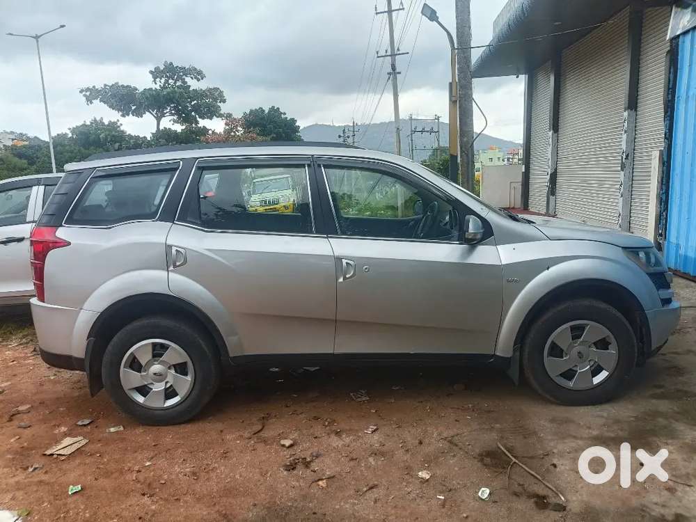 Mahindra Xuv500 Diesel 2012 Car