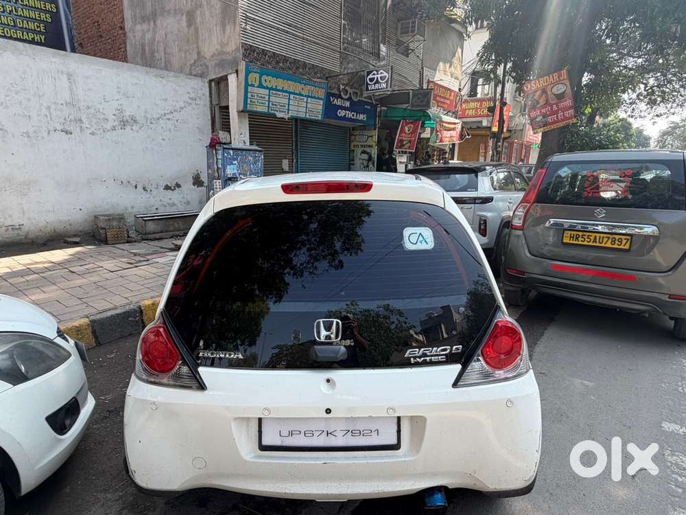 Honda Brio 2013 Petrol Well Maintained. Good Ac Rocket Engine.