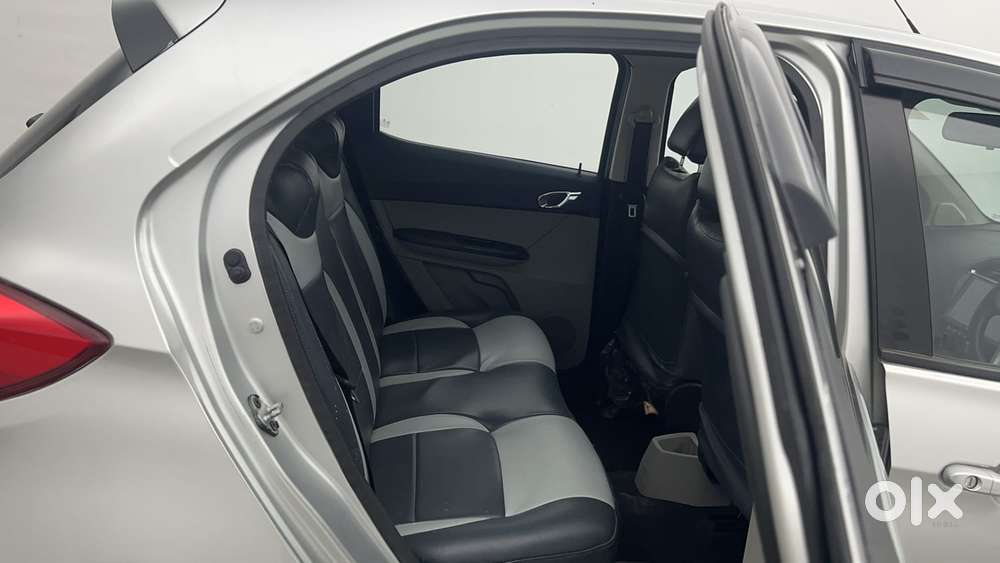 Tata Tiago Xz, 2016, Petrol