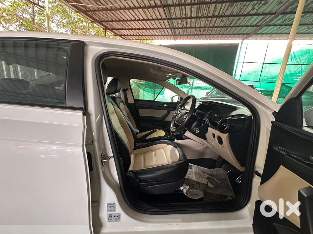 Skoda Slavia Ambition 1.5l Tsi Dsg, 2023, Petrol