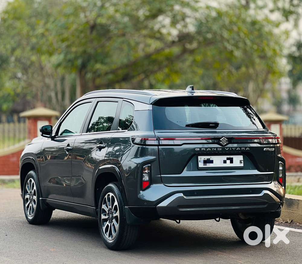 Maruti Suzuki Grand Vitara 1.5 Zeta Plus Intelligent Hybrid Ecvt, 20..