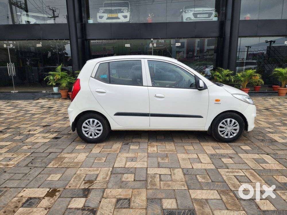Hyundai I10 Sportz 1.1l, 2015, Petrol