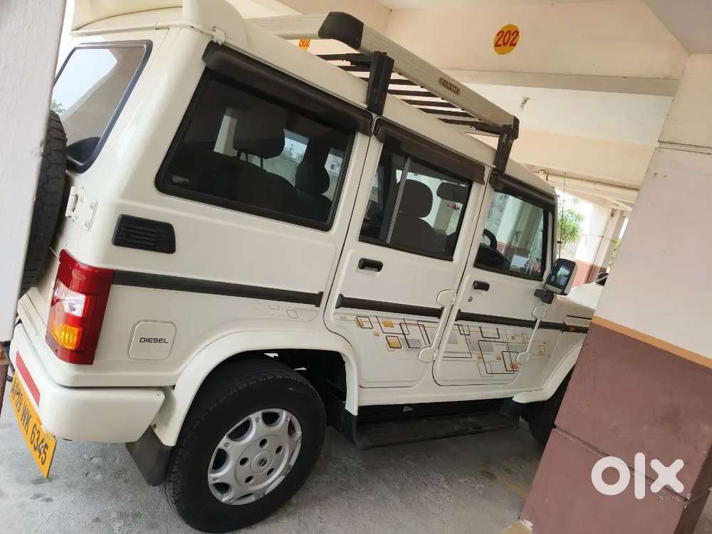 Mahindra Bolero 2018 Diesel 92454 Km Driven