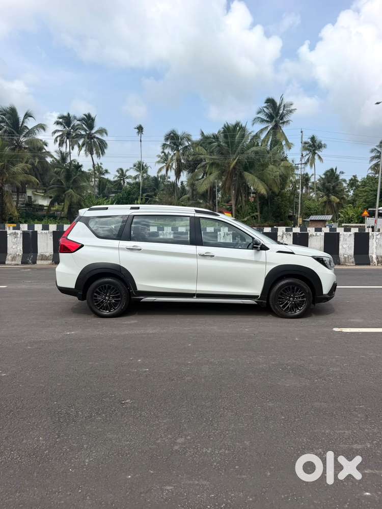 Maruti Suzuki Xl6 1.5 Alpha At, 2021, Petrol