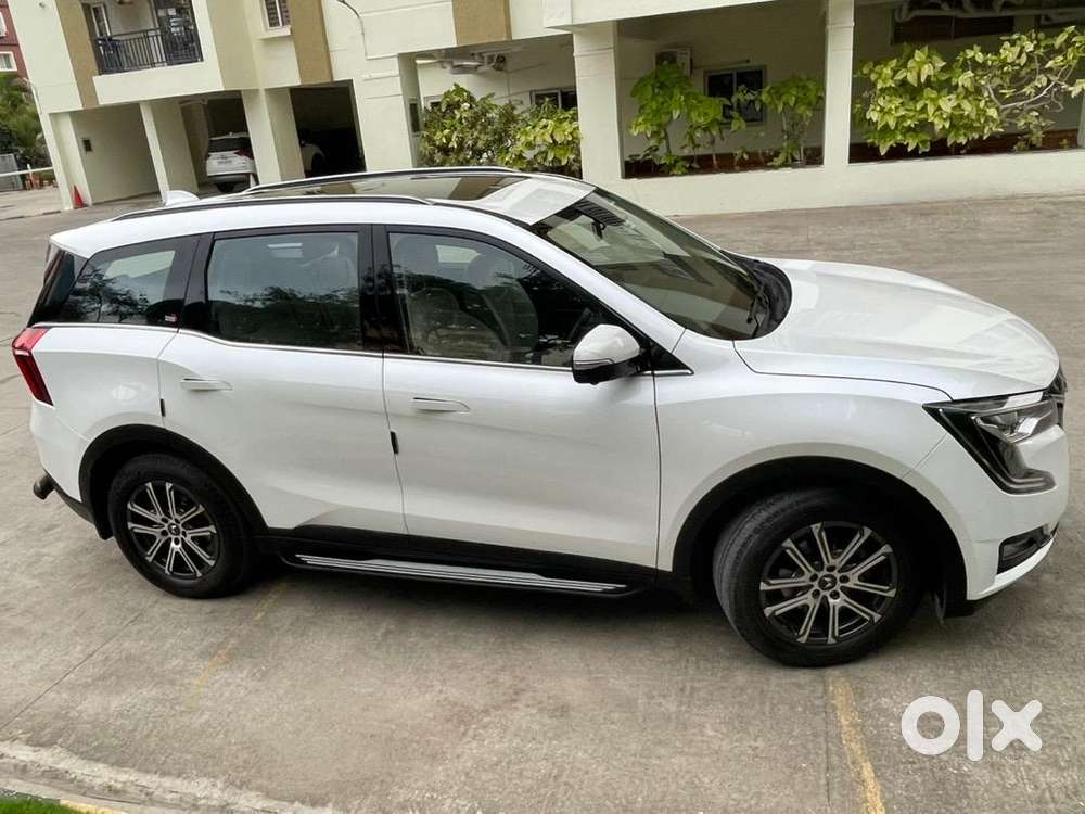 Mahindra Xuv700 2022 Petrol 33500 Km Driven
