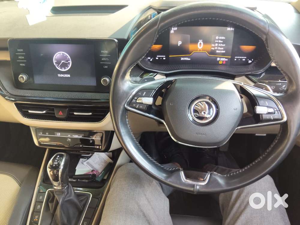 Skoda Slavia 1.0 Tsi Style, 2022, Petrol