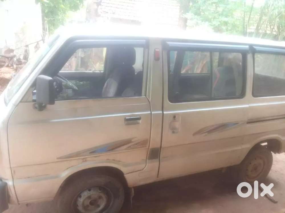 Maruti Suzuki Omni 2013 Lpg 130000 Km Driven