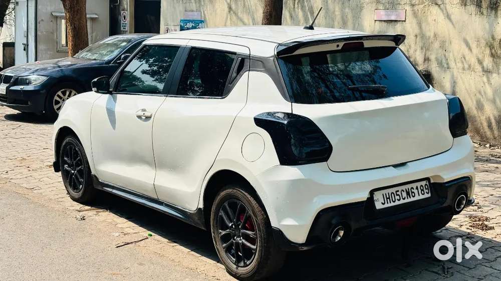 Maruti Suzuki Swift Premium