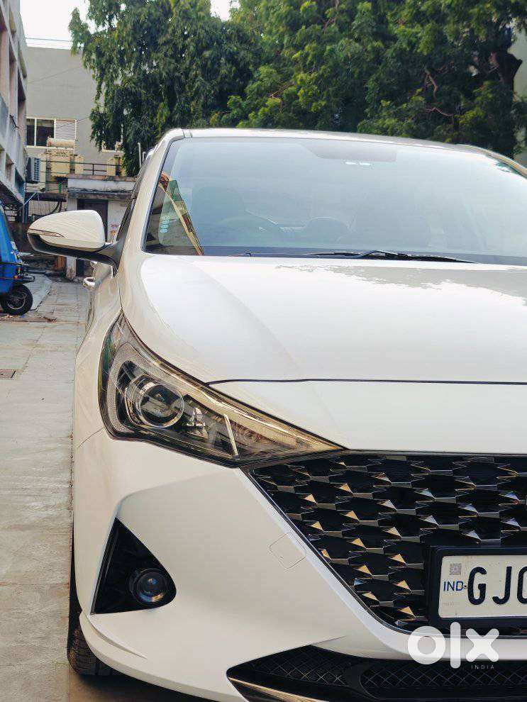 Hyundai Verna Sx Petrol At, 2022, Petrol