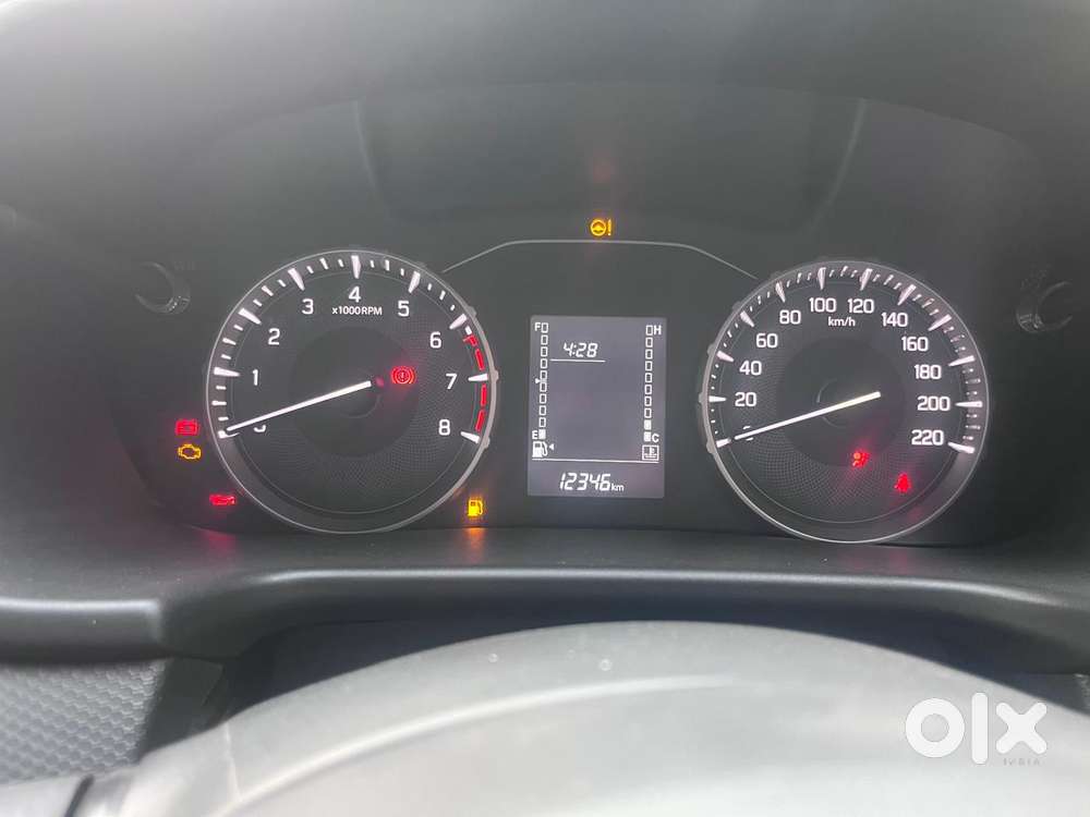 Maruti Suzuki Brezza 1.5 Lxi Smart Hybrid, 2024, Petrol