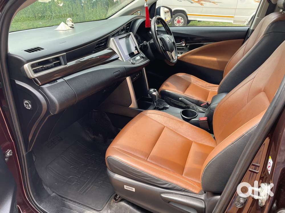 Toyota Innova Crysta Diesel 2018 Model