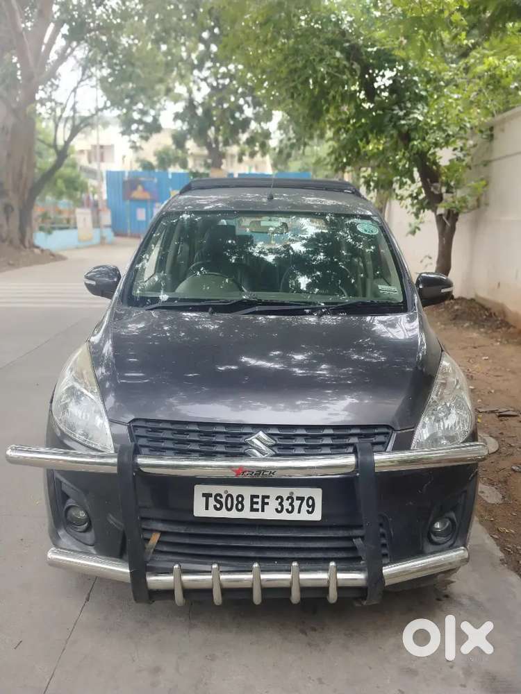 Ertiga Vxi Maruti Suzuki 2014 Year