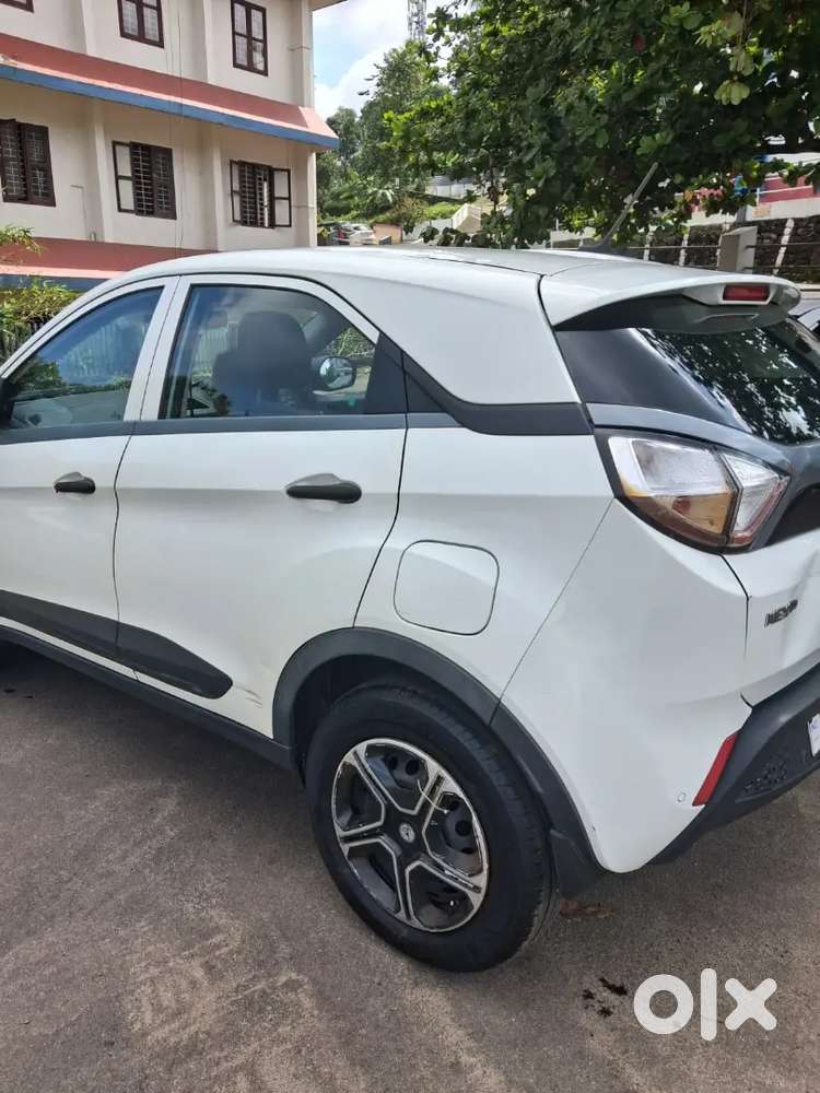 Tata Nexon 2019 - Single Owner, Family Used