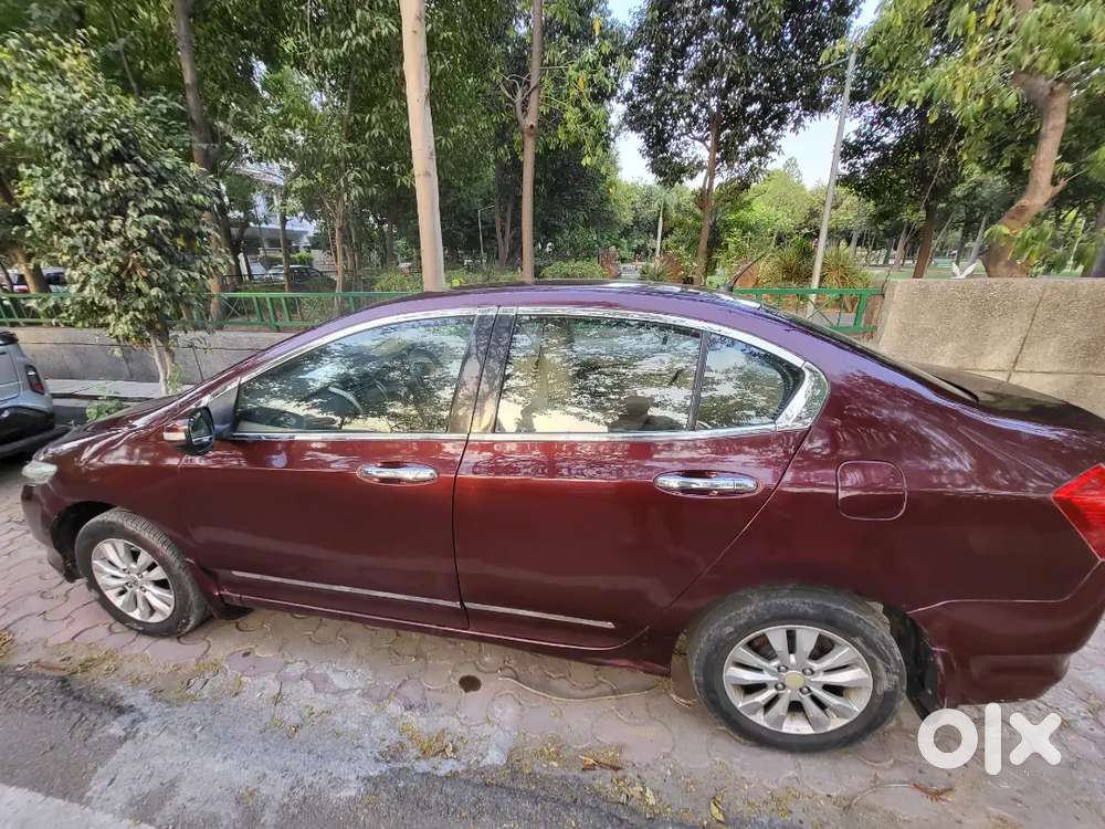 Honda City V Mt With Vvip No. Petrol  Well Maintained Smooth Engine