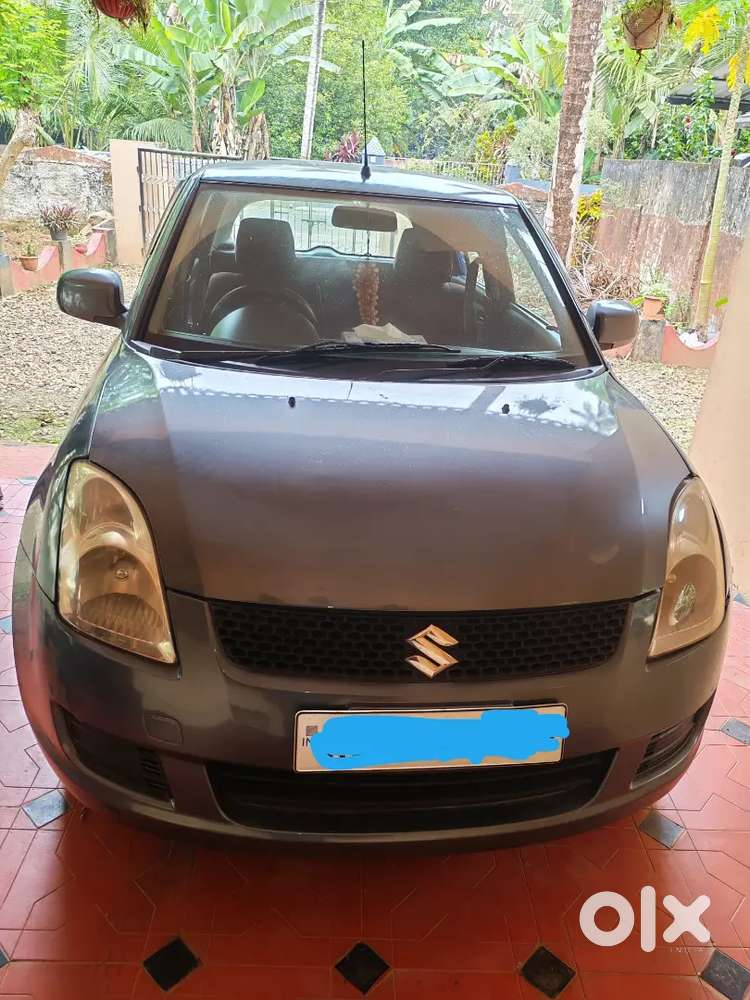 Maruti Suzuki Swift Lxi 2011
