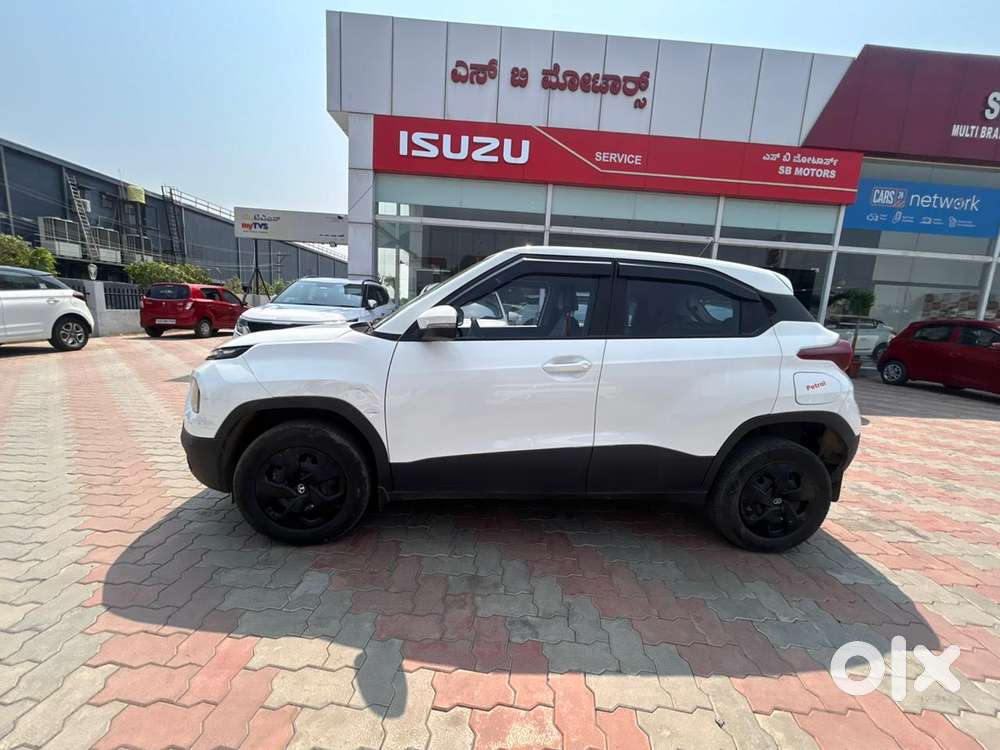 Tata Punch Camo Adventure Mt, 2023, Petrol