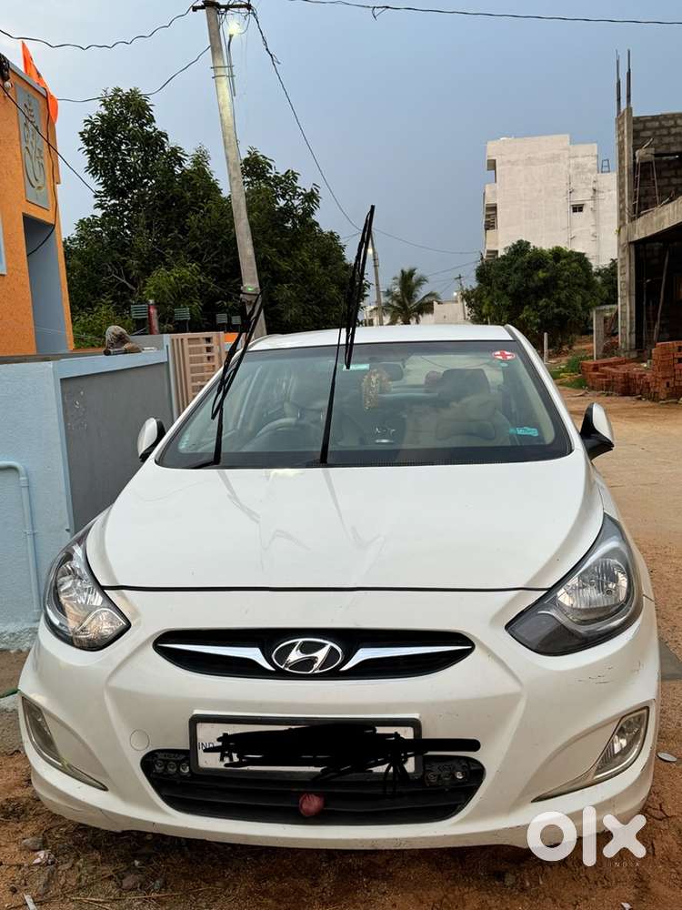 Hyundai Verna Diesel Manual 2014