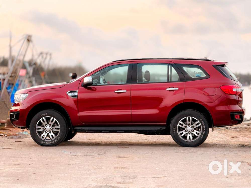 Ford Endeavour 3.2 Titanium Plus 4x4 At, 2016, Diesel
