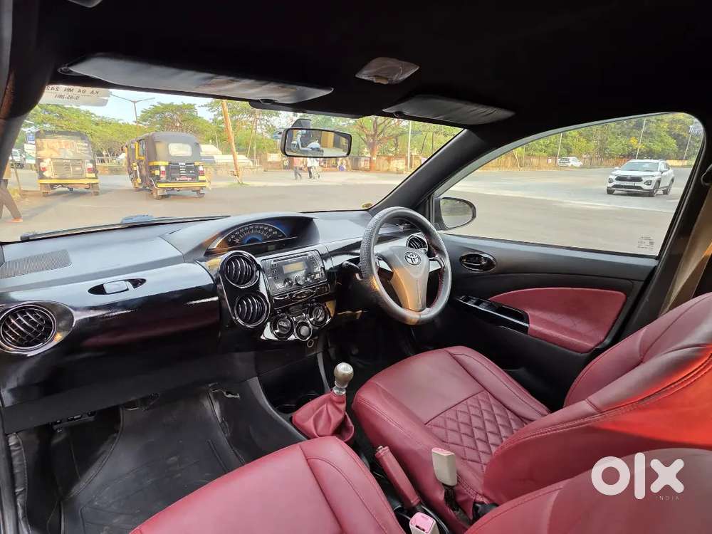 Car Toyota Etios Liva Diesel