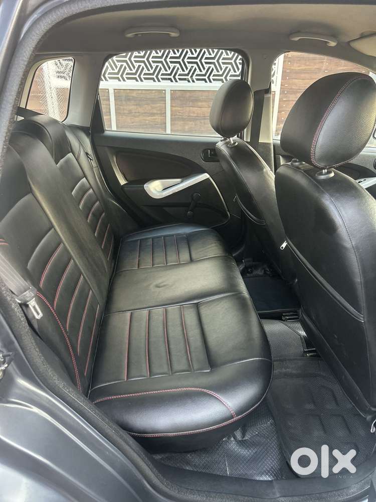 Ford Figo 2010-2012 Diesel Zxi, 2011, Diesel