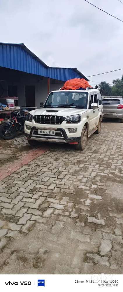 Mahindra Scorpio Getaway 2016