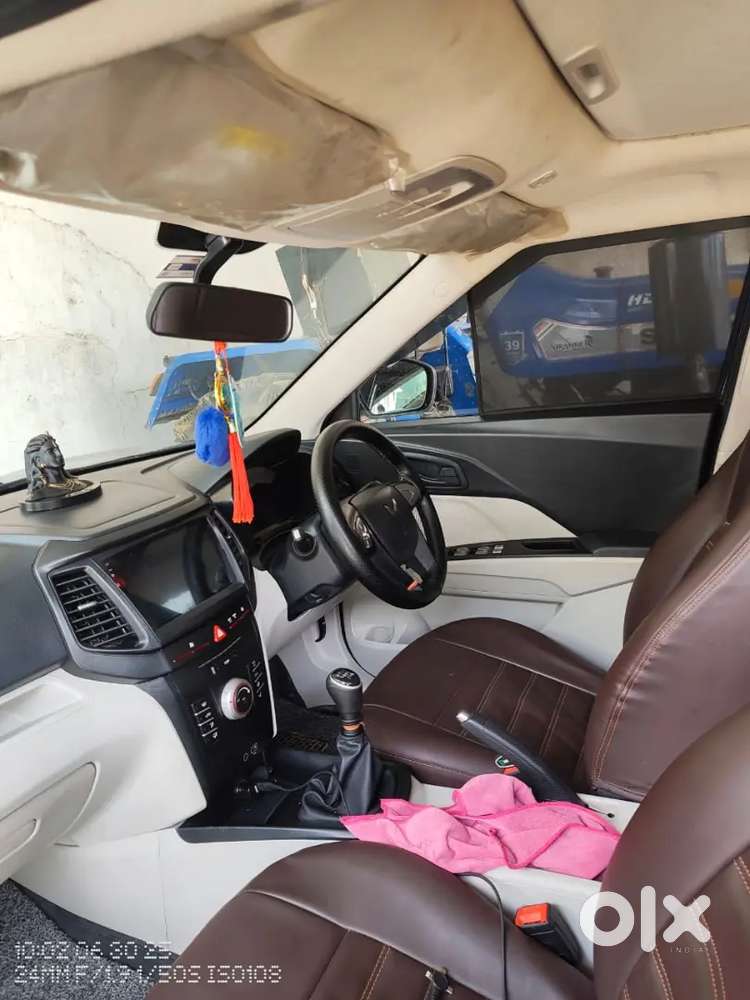 Mahindra Xuv 3xo Ev 2023 Petrol 42000 Km Driven