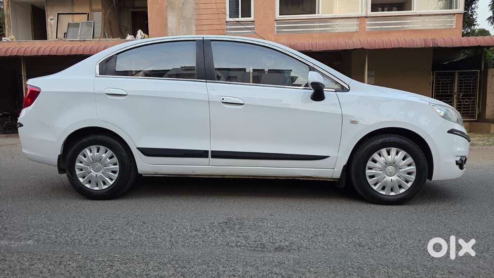 Chevrolet Sail 1.2 Lt Abs, 2015, Petrol