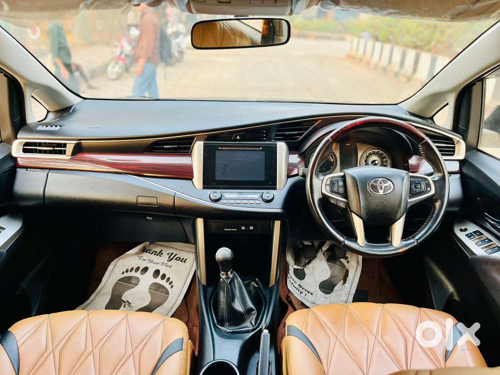 Toyota Innova Crysta 2.4 Vx Mt 8s, 2016, Diesel