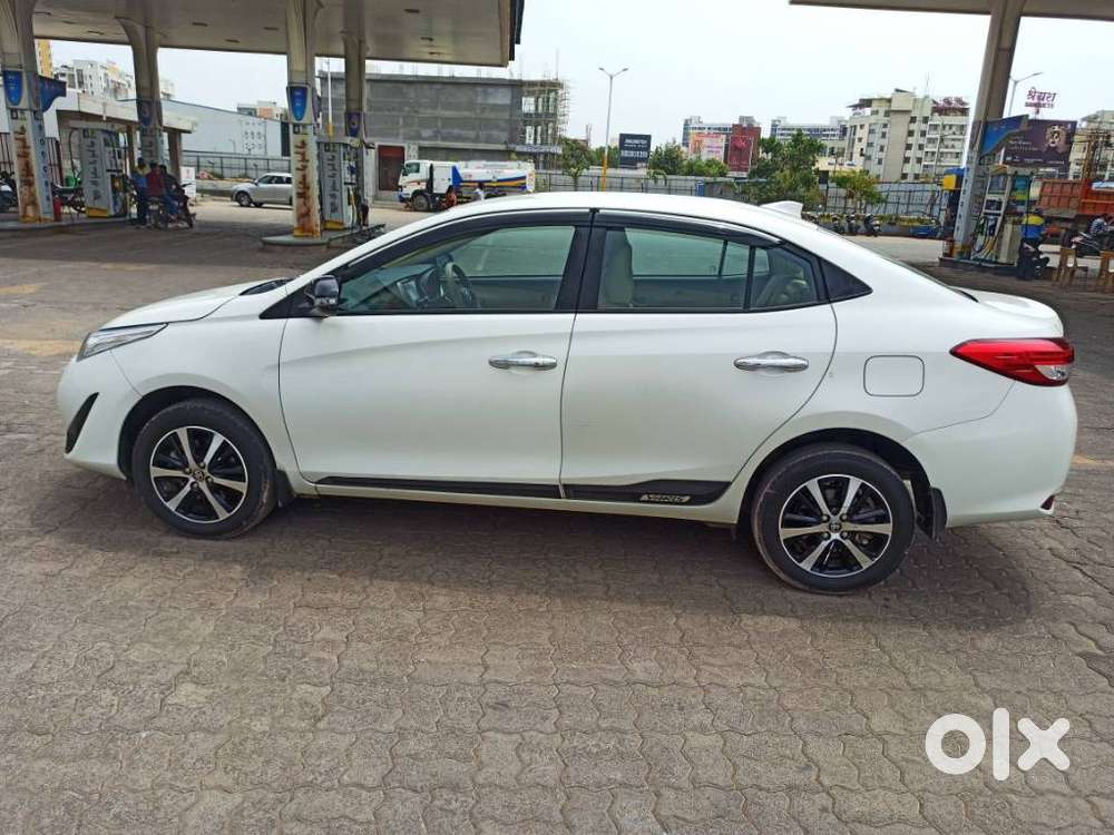 Toyota Yaris Vx Cvt, 2020, Petrol