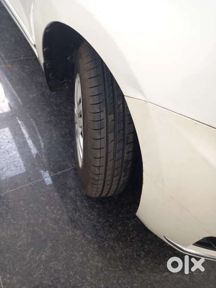 Maruti Suzuki Swift Dzire 2017