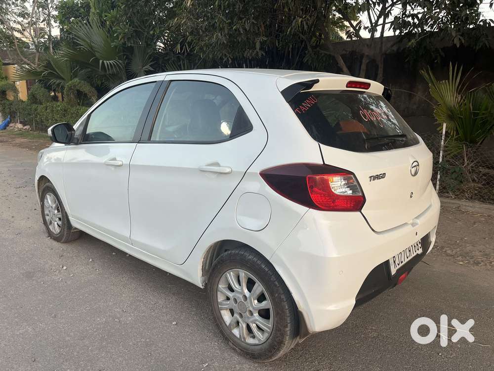 Tata Tiago 1.2 Revotron Xz (o), 2019, Petrol