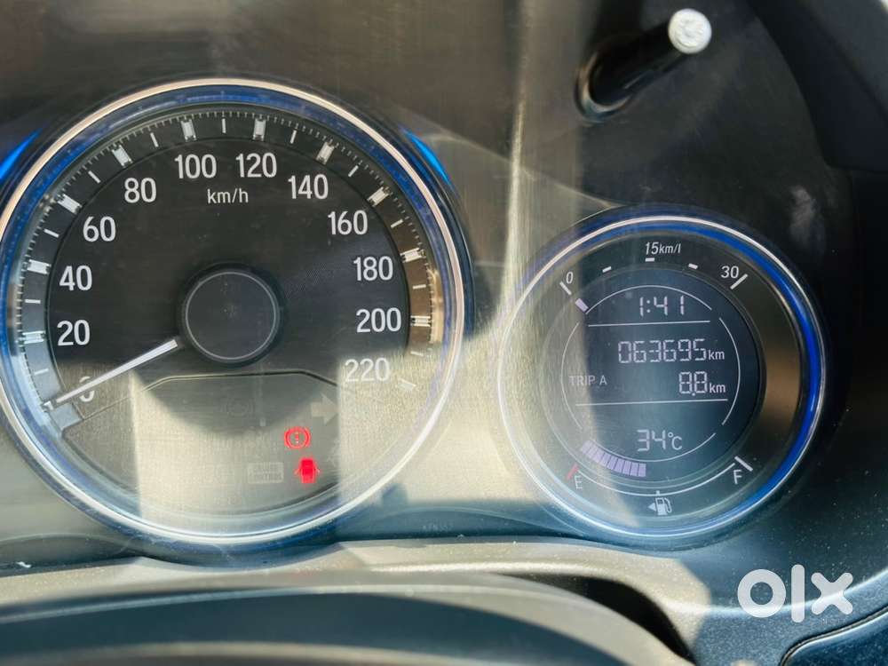 Honda City Vx 1.5 Petrol Manual (top-end Variant) – December 2015