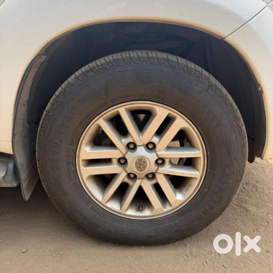 Toyota Fortuner 3.0 4x2 Automatic, 2013, Diesel
