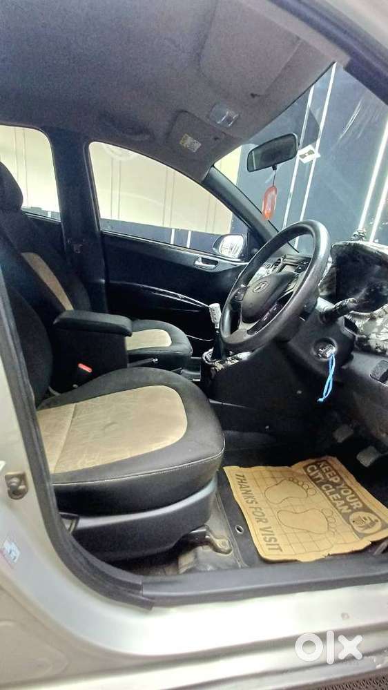 Hyundai Grand I10 Sportz O 1.2, 2016, Petrol